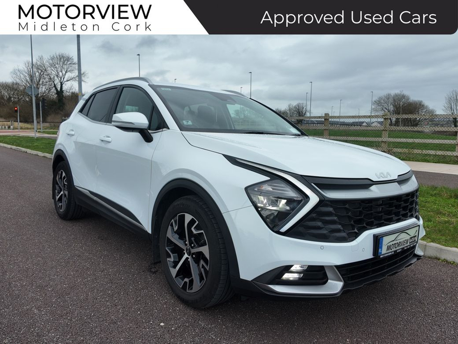 2024 Kia Sportage - image 2