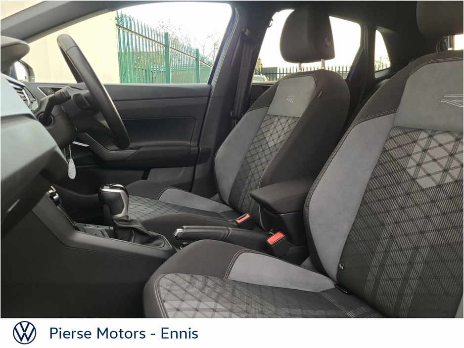 2025 Volkswagen Polo R-LINE 75 1.0 TSI 95HPD7F €27,950