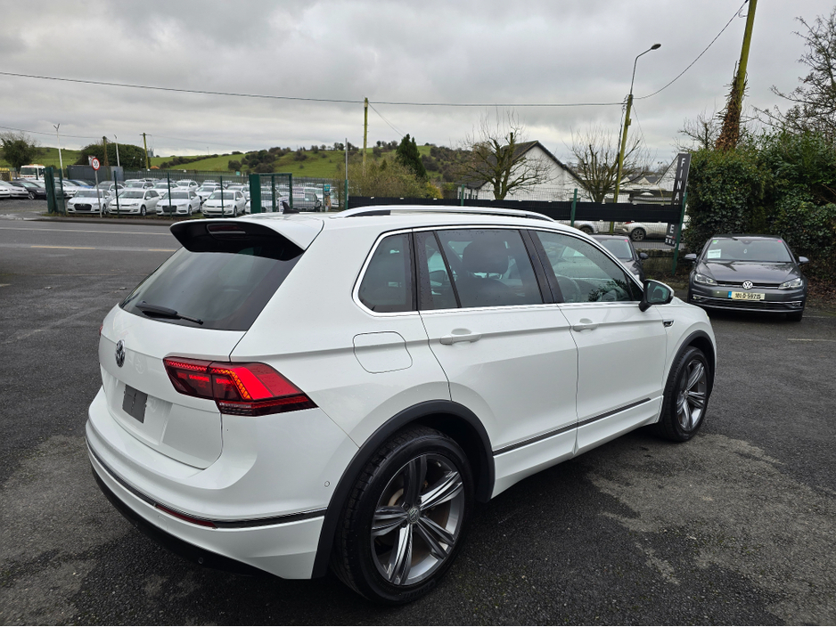2018 Volkswagen Tiguan 1.4 TSI R-LINE EDITION / 360 CAMERA -VIRTUAL COCKPIT  PARK-ASSIST - SENSORS - VIRTUAL COCKPIT - SIMI MAIN DEALER - CARPLAY - ANDROID AUTO €30,950