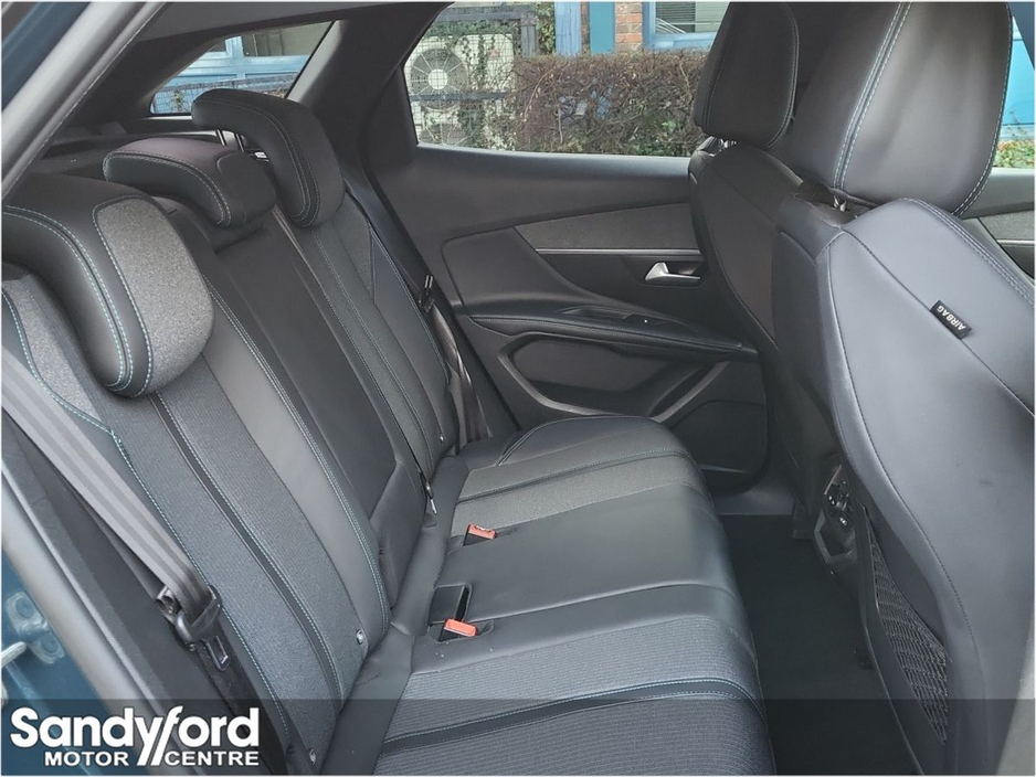 2023 Peugeot 3008 1.2 PureTech ALLURE*FSH* €31,950