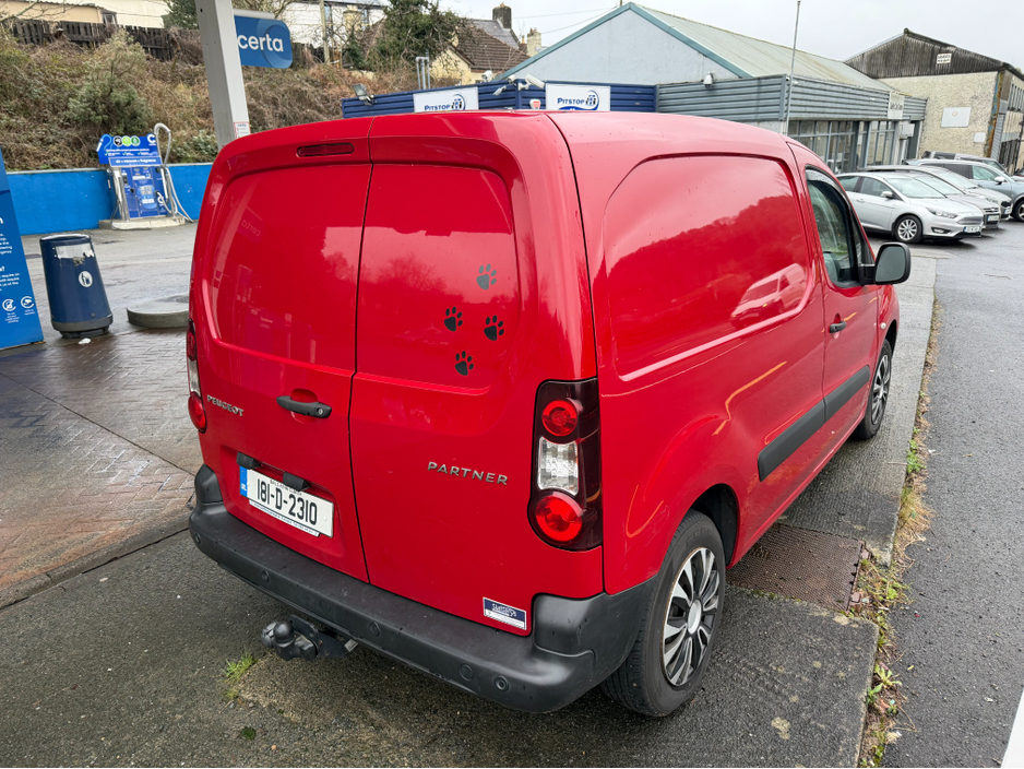 2018 Peugeot Partner PROFESSIONAL 1.6 BLUE HDI 100 NEW TEST €8,950