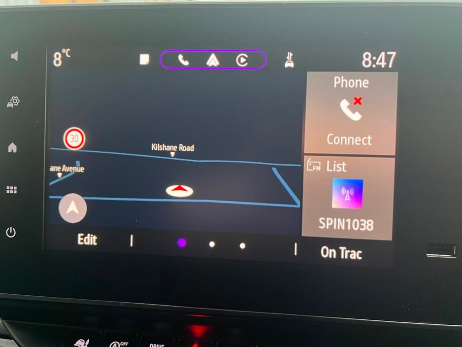 2024 Renault Trafic - image 12