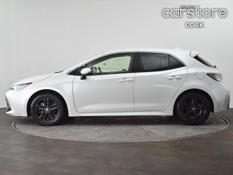 2022 Toyota Corolla - image 6