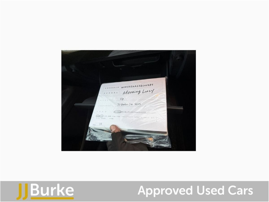 2019 Volkswagen up! - image 28