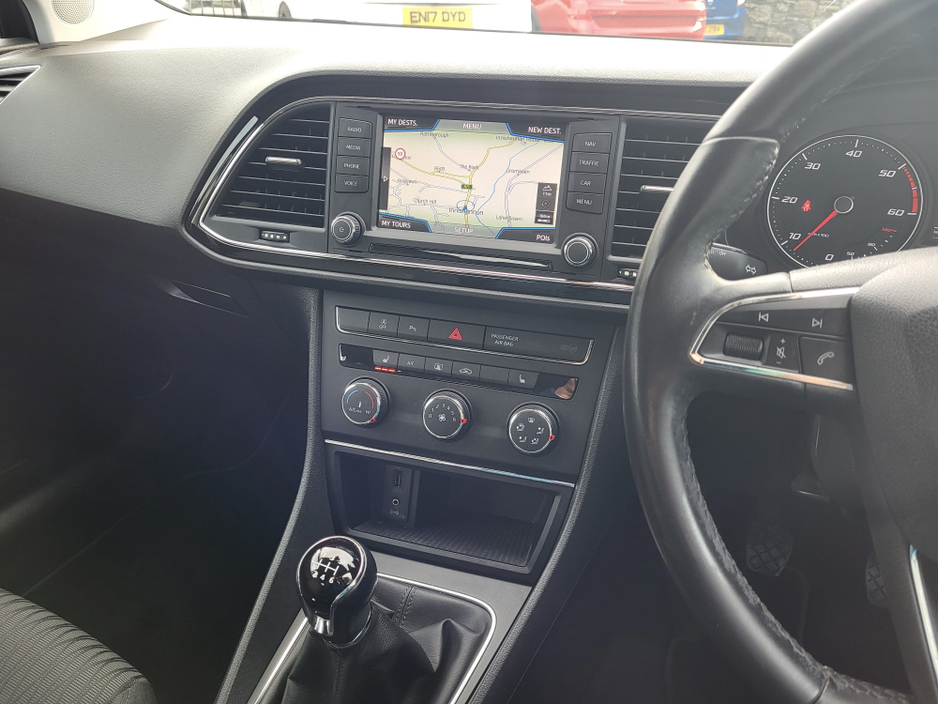 2016 SEAT Leon - image 21