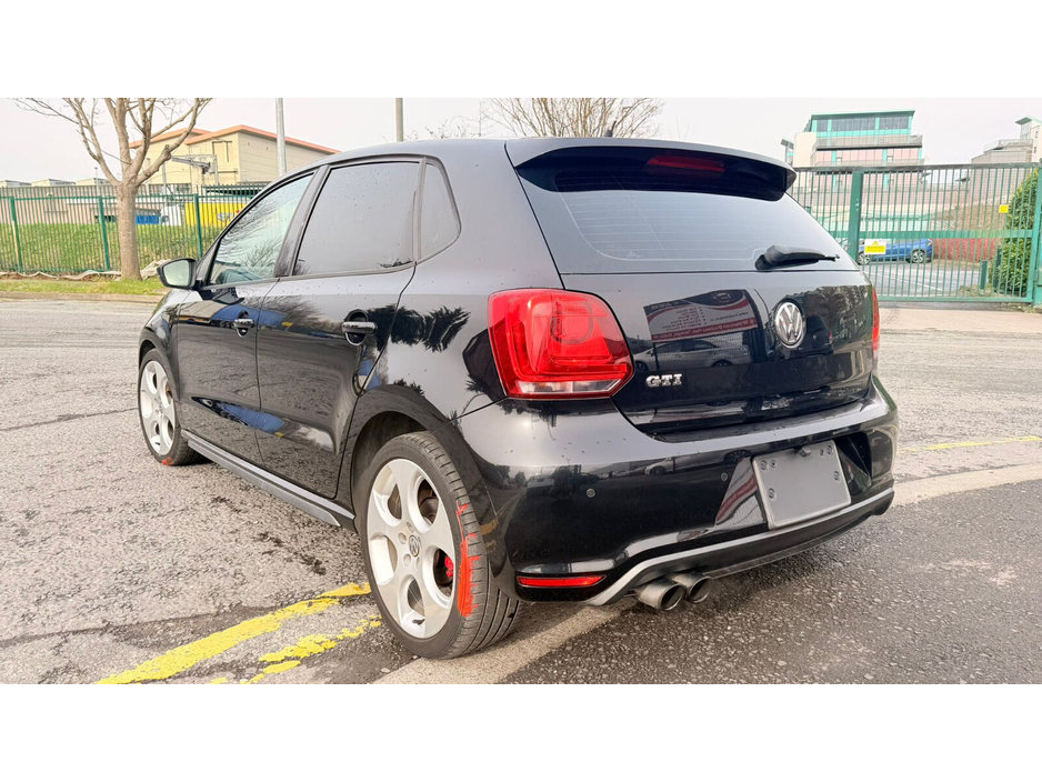 2012 Volkswagen Polo 1.4 DSG HIGHLINE €10,500