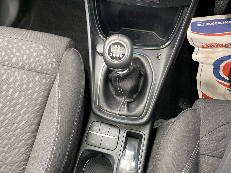 2023 Ford Puma Titanium 1.0 MHEV 125BHP... Sunroof, camera, heated seats