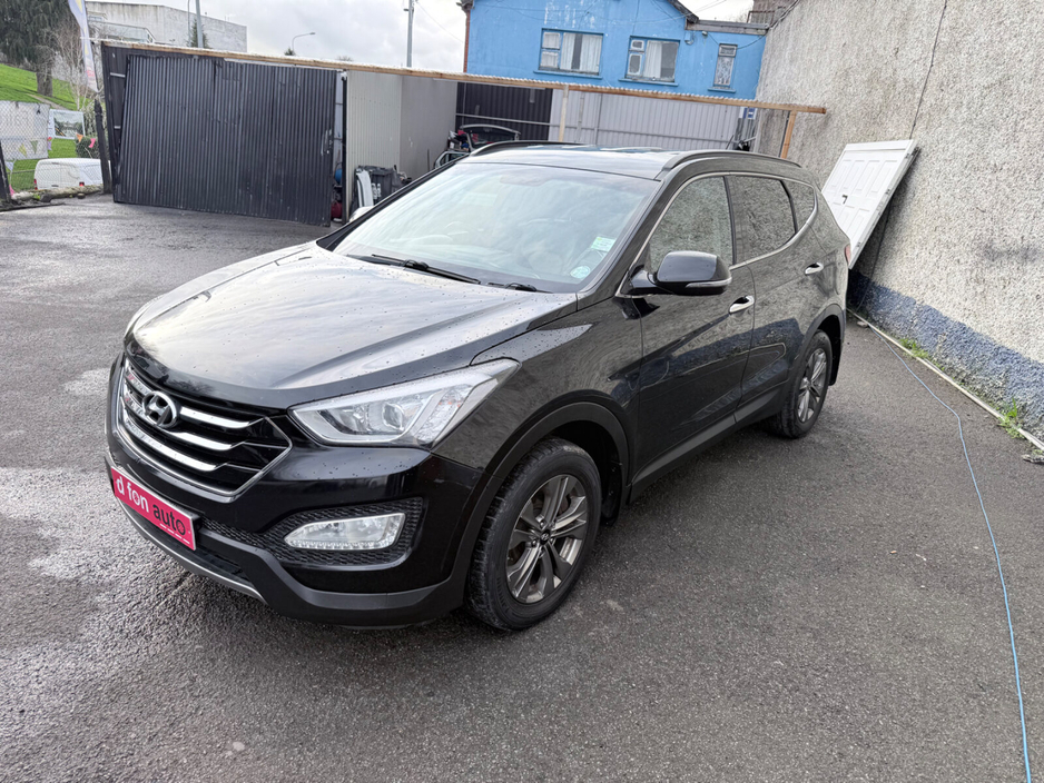 2015 Hyundai Santa Fe - image 5