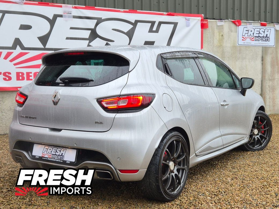 2017 Renault Clio TOP SPEC RS