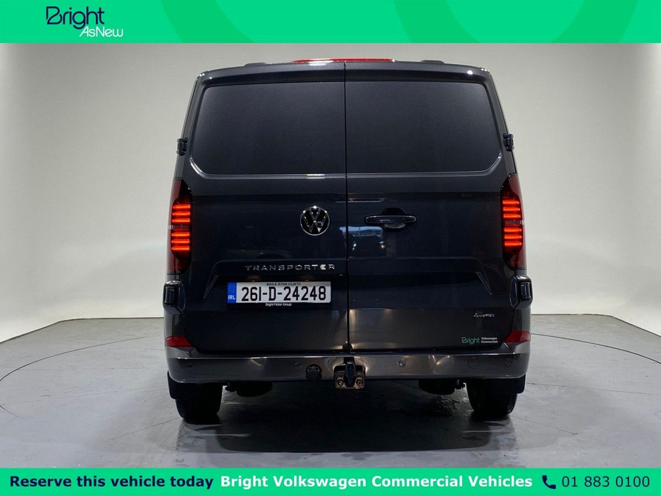 2026 Volkswagen Transporter - image 13