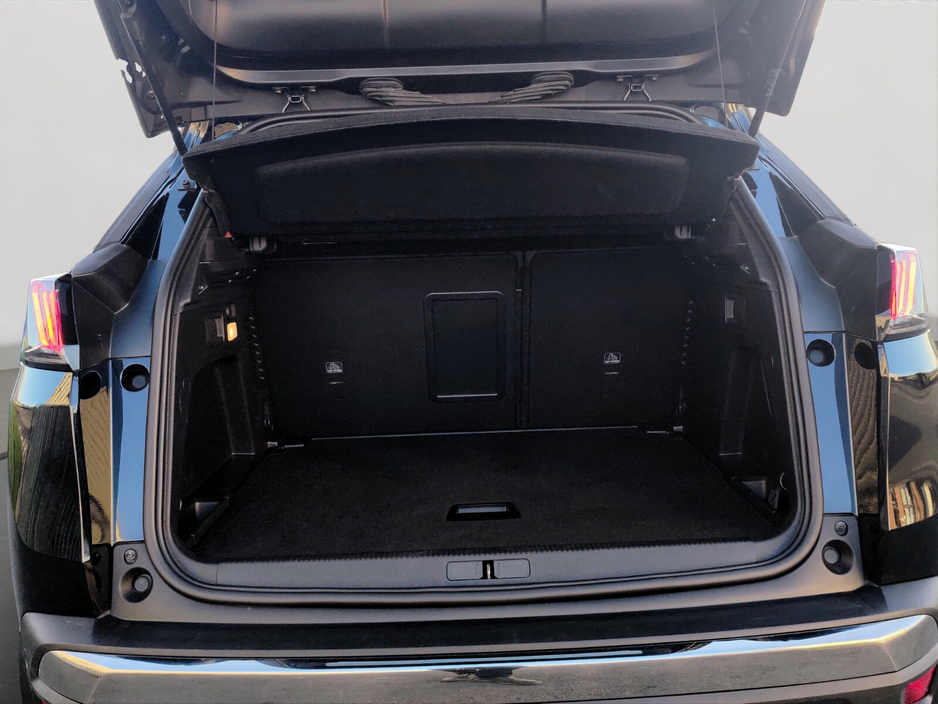 2024 Peugeot 3008 - image 16