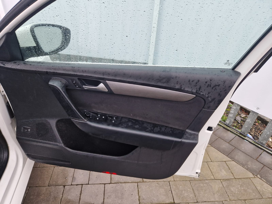 2012 Volkswagen Passat 1.4 TFSI €9,950