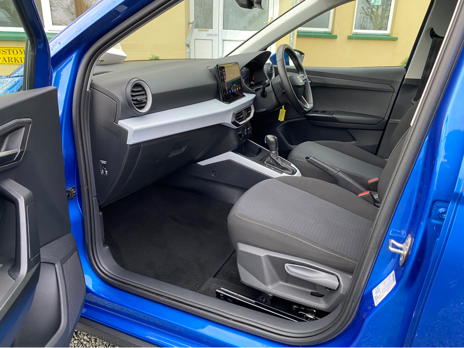 2023 SEAT Arona TSI 110HP Automatic DSG SE Plus model