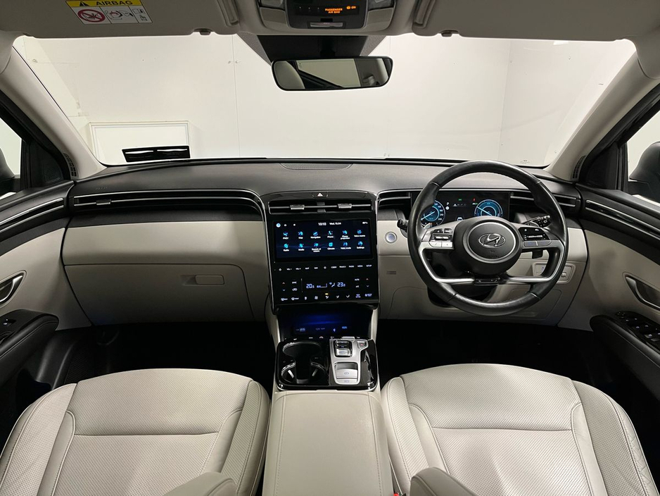 2021 Hyundai Tucson - image 2