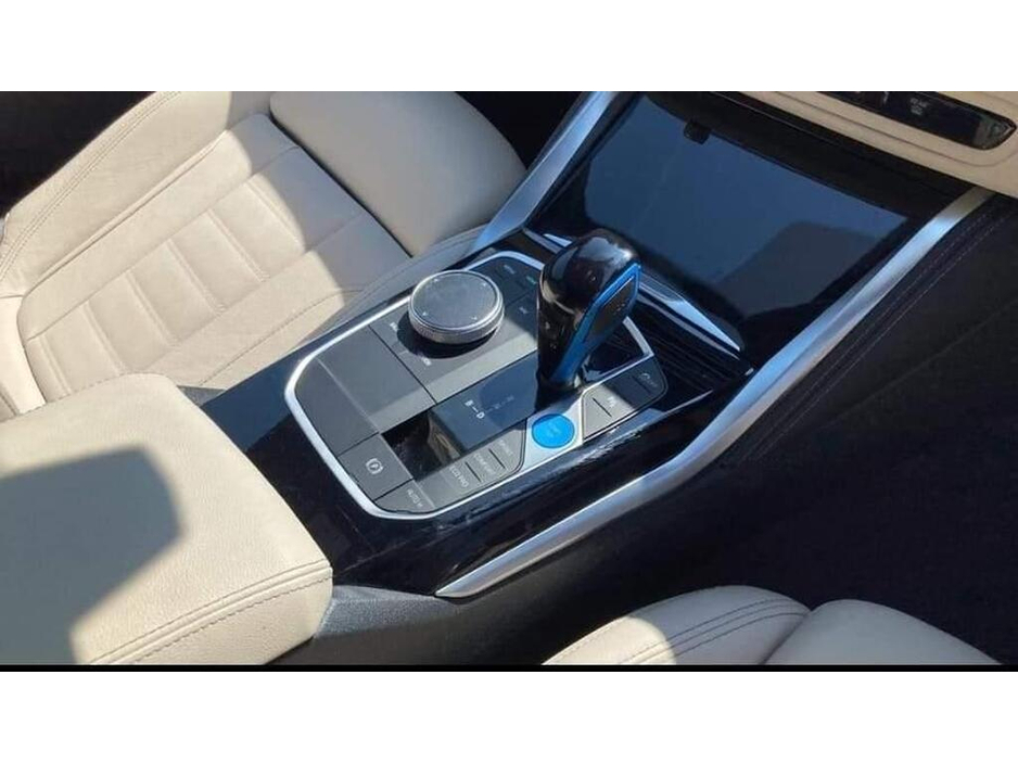 2023 BMW i4 - image 7