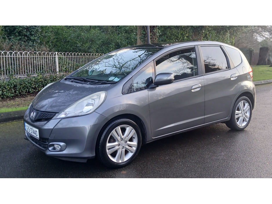 2012 Honda Jazz **AUTOMATIC** 1.3 VTEC EXECUTIVE 5dr - ONLY 29K KLMS €8,950