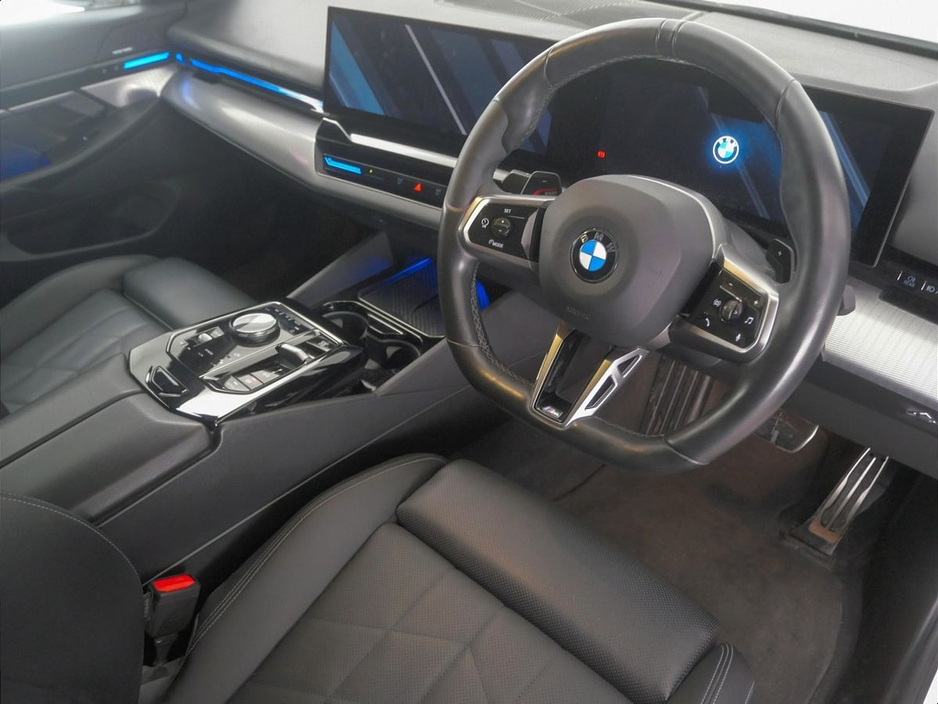 2024 BMW 5 Series 520i M Sport Saloon €59,900