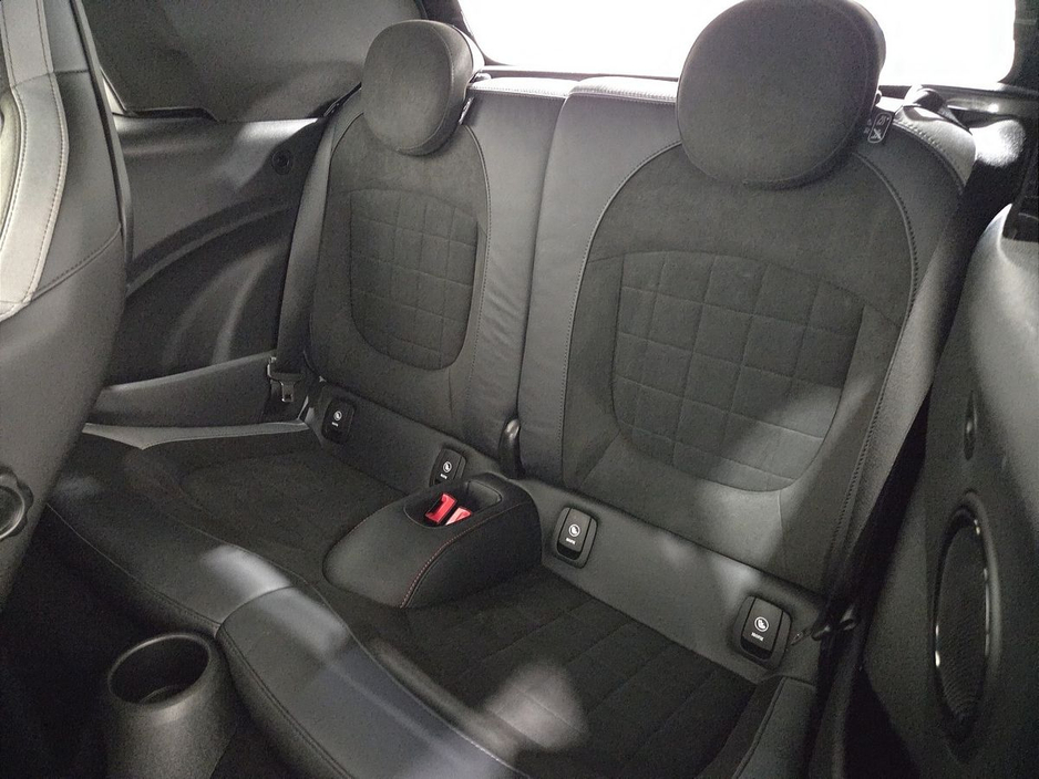 2024 MINI Convertible John Cooper Works €47,950