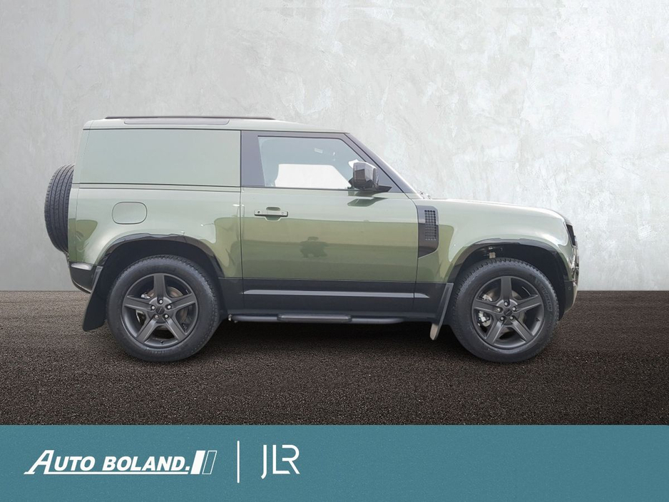 2026 Land Rover Defender 90 Hardtop D250 X-Dynamic SE, Side steps, Air Suspension, Electric Deployable Tow Bar, Cold Climate Pack, 20
