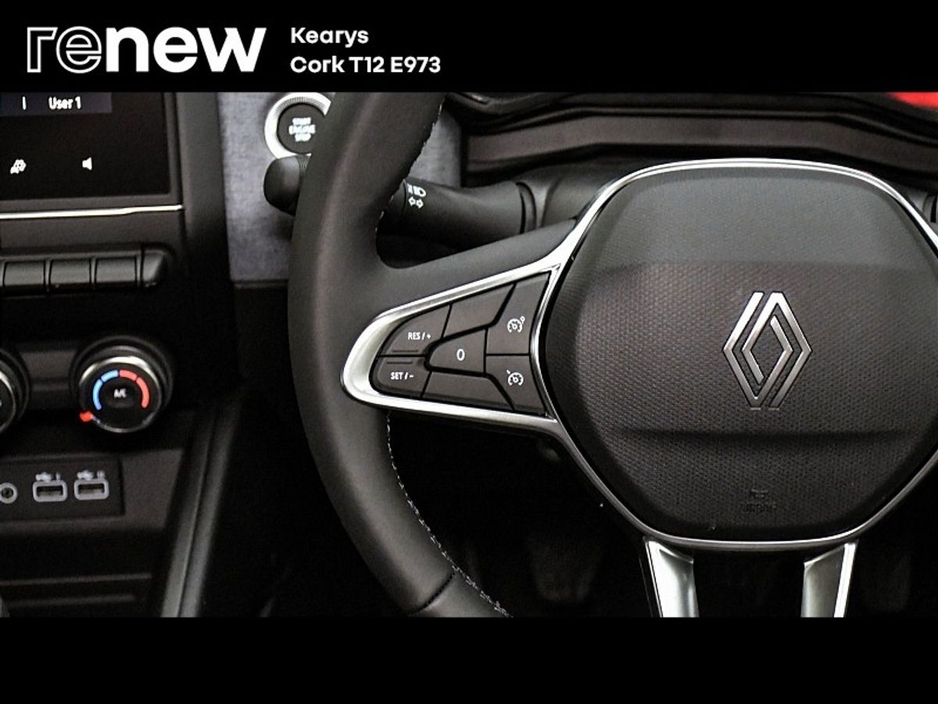 2025 Renault Clio - image 15