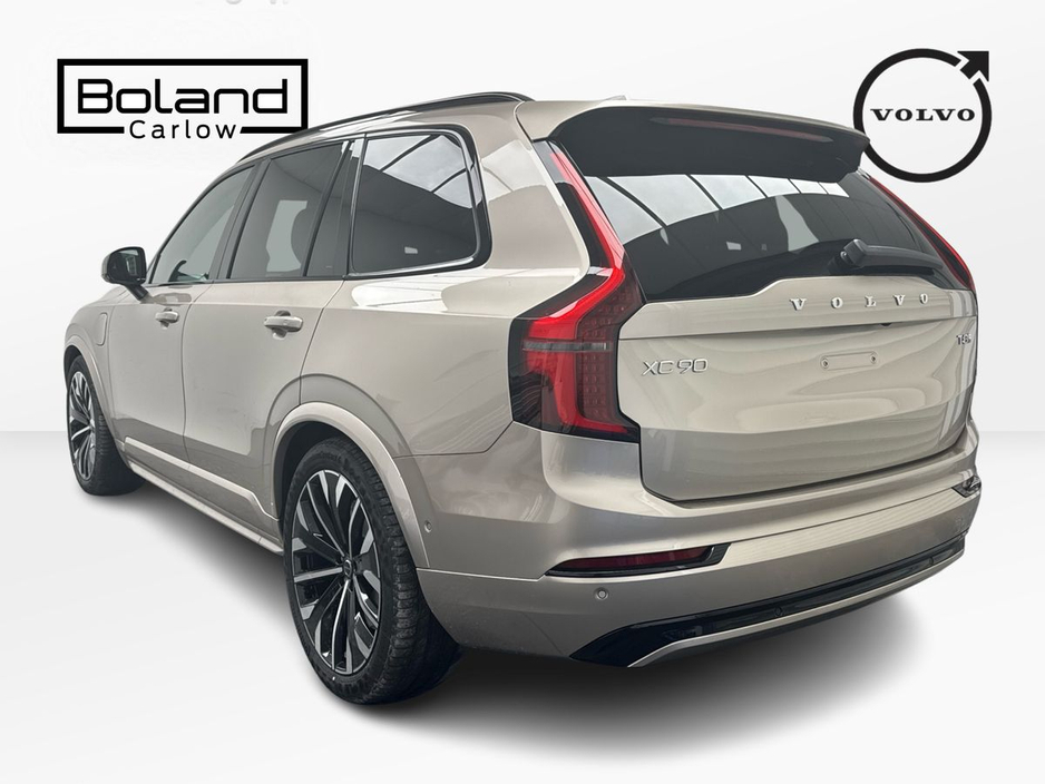 2026 Volvo XC90 - image 3