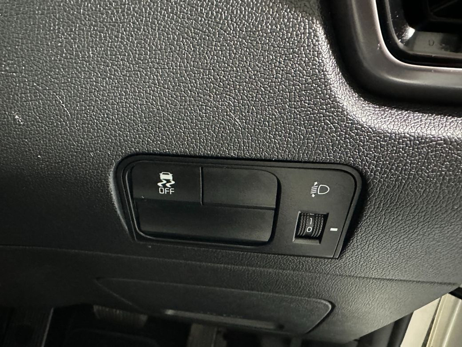 2022 Kia Sorento - image 21