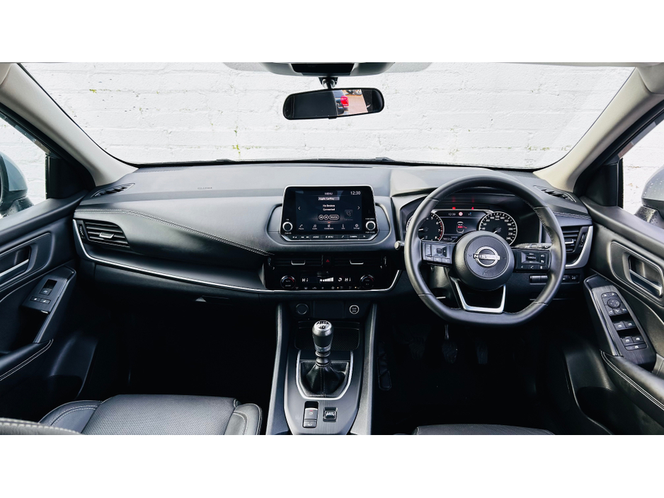 2024 Nissan Qashqai FULL LEATHER HEATED SEATS & PANORAMIC ROOF €27,995