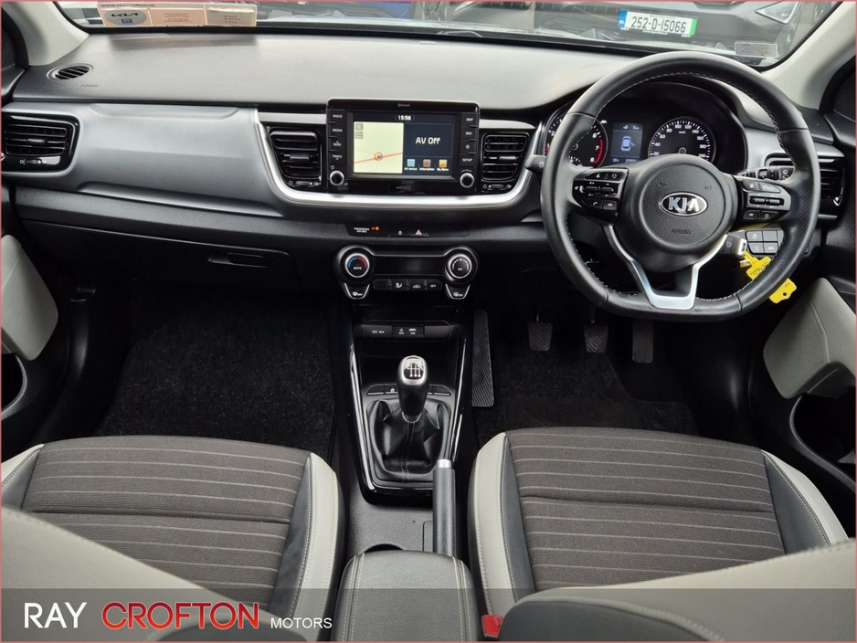 2019 Kia Stonic - image 4