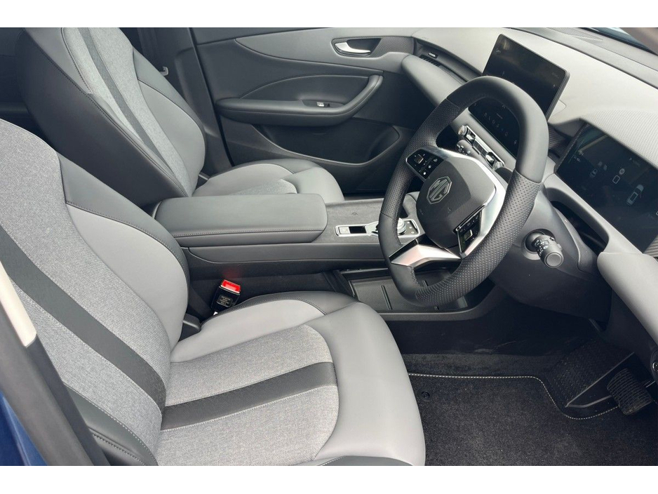 2026 MG MGS5 Exclusive LR *Order your 261 Now! €37,545