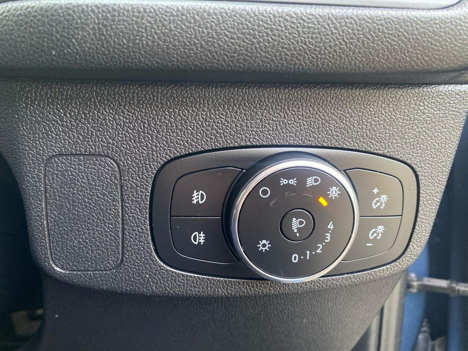 2022 Ford Focus - image 14