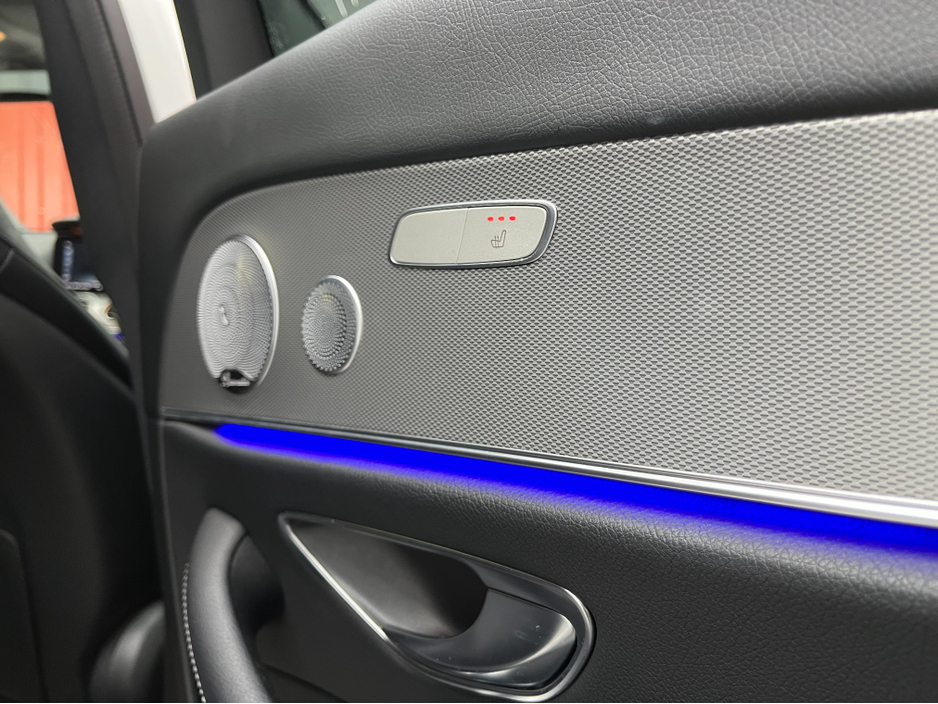 2017 Mercedes-Benz E Class €23950 2017 MERCEDES-BENZ E220D AVANTGARDE 2.0 AUTOMATIC / CRUISE CONTROL / 360° PARKING CAMERA / ELECTRIC MEMORY & HEATED SEATS / PADDLE SHIFTERS / APPLE CARPLAY / AMBIENT LIGHTS €23,950