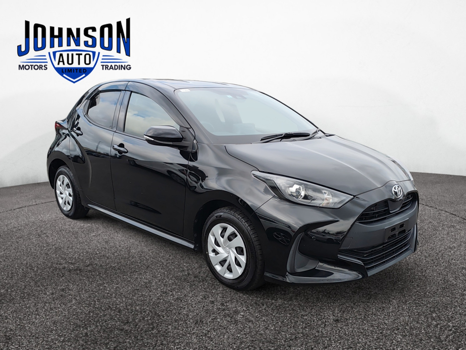 2021 Toyota Yaris - image 5