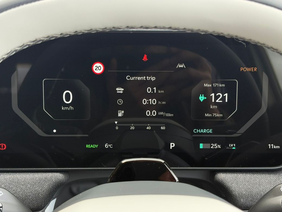 2026 Kia EV3 - image 14