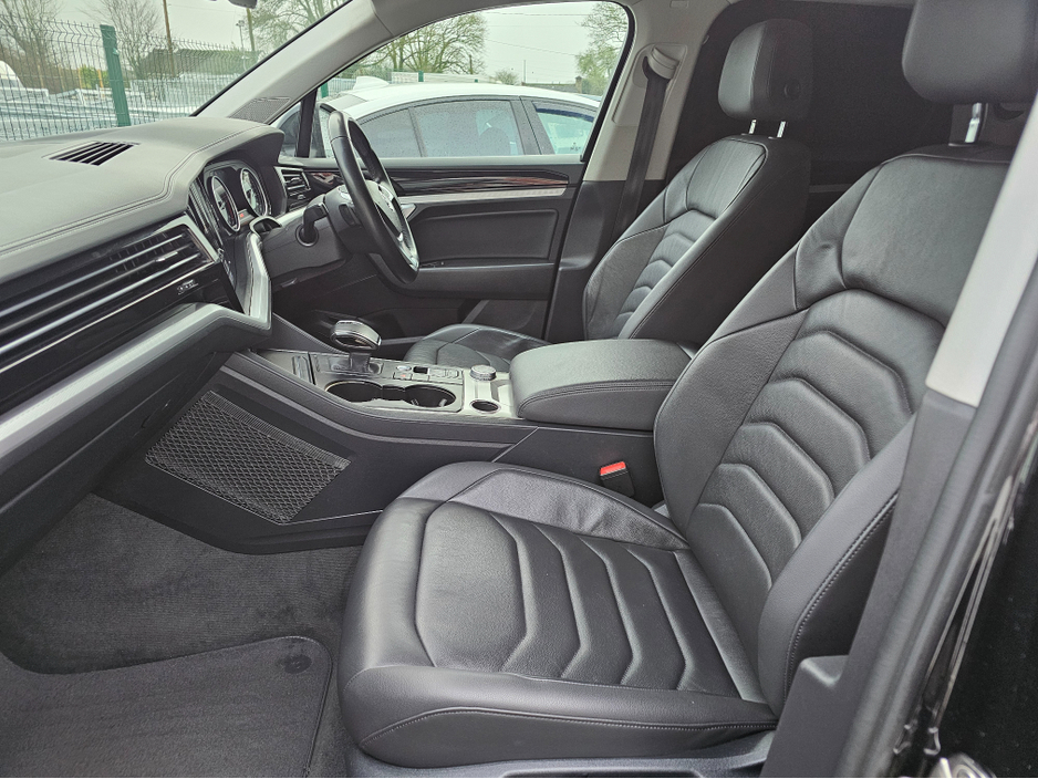 2019 Volkswagen Touareg 3.0 TDI 4M 231HP 4DR A AUTO €26,950