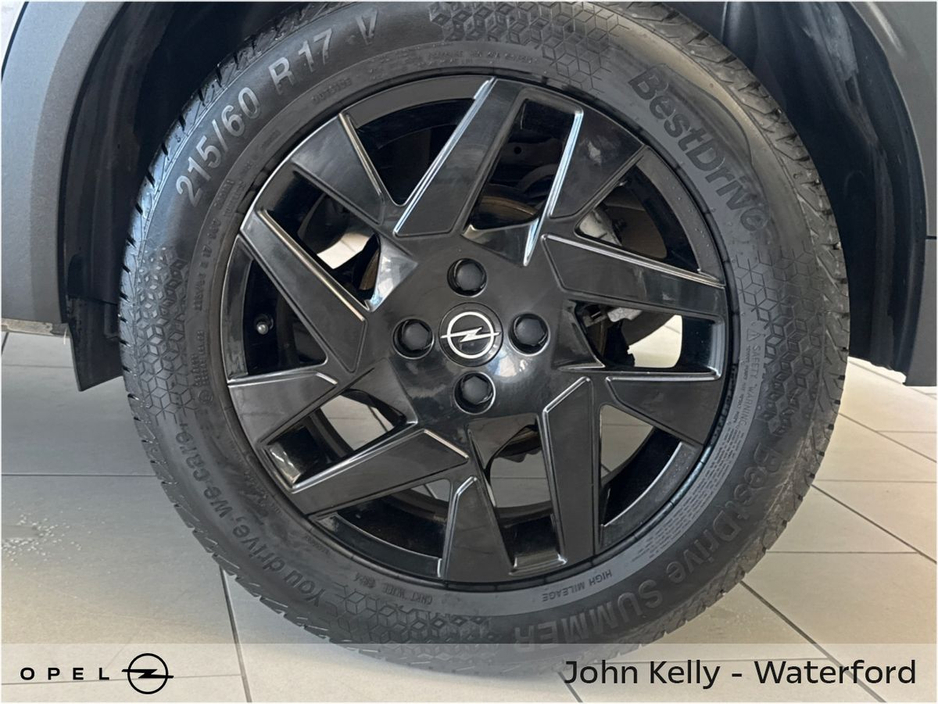 2022 Opel Mokka - image 6