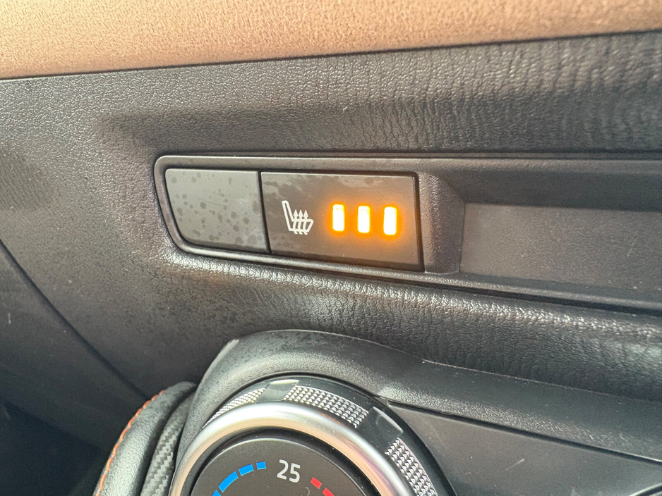 2017 Mazda Demio - image 18