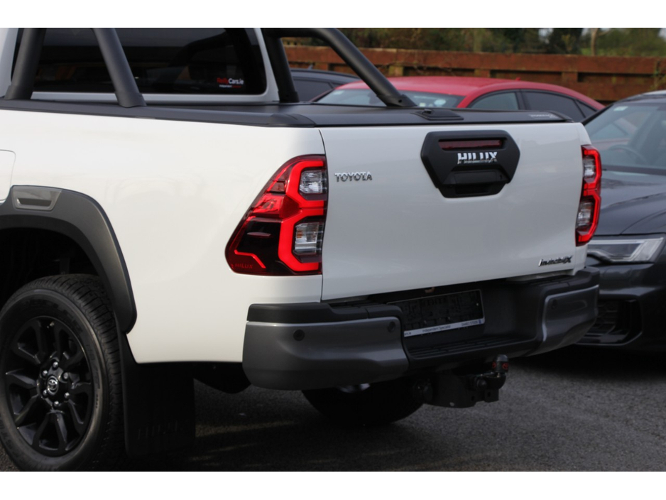 2026 Toyota Hilux - image 27