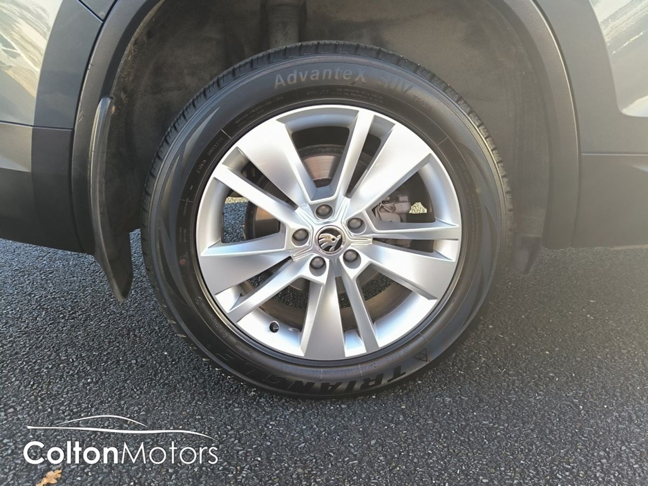 2020 Skoda Kodiaq - image 25