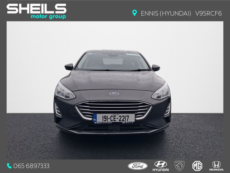 2019 Ford Focus - image 12