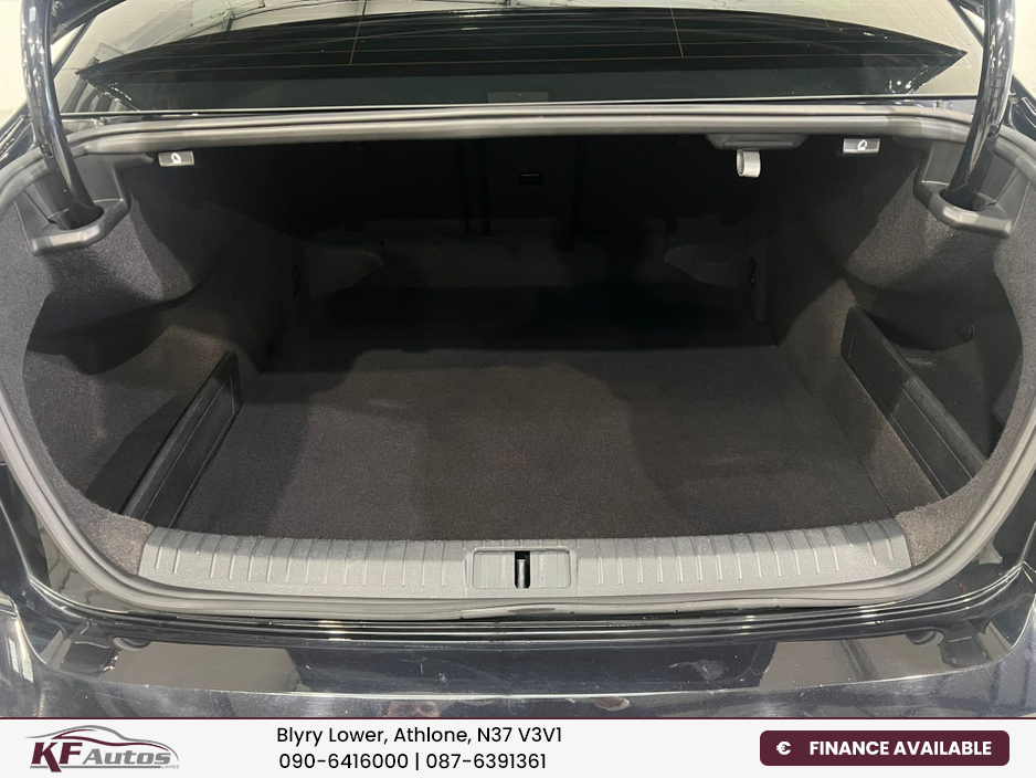 2020 Volkswagen Passat - image 10