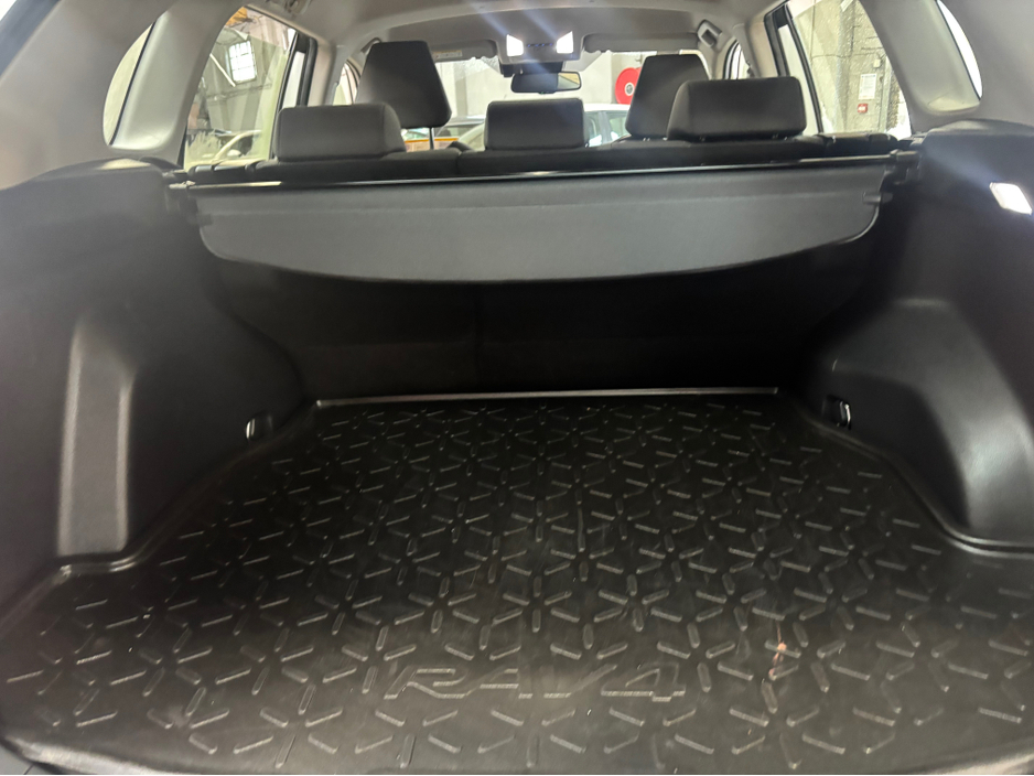 2022 Toyota Rav4 RAV4 HYBRID LUNA 4DR AUTO €34,499