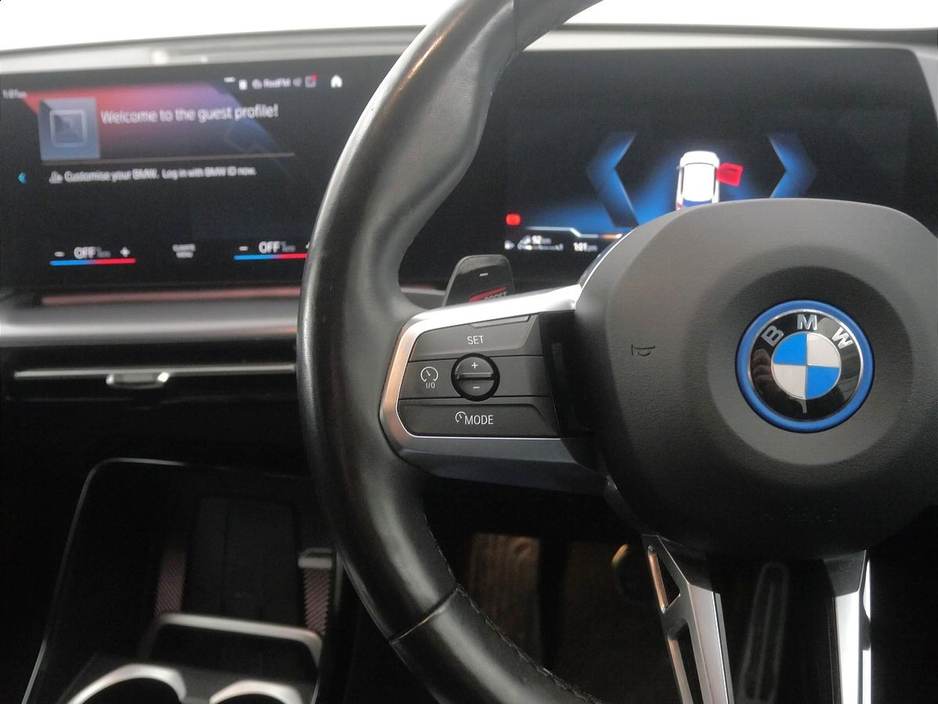 2023 BMW X1 - image 16