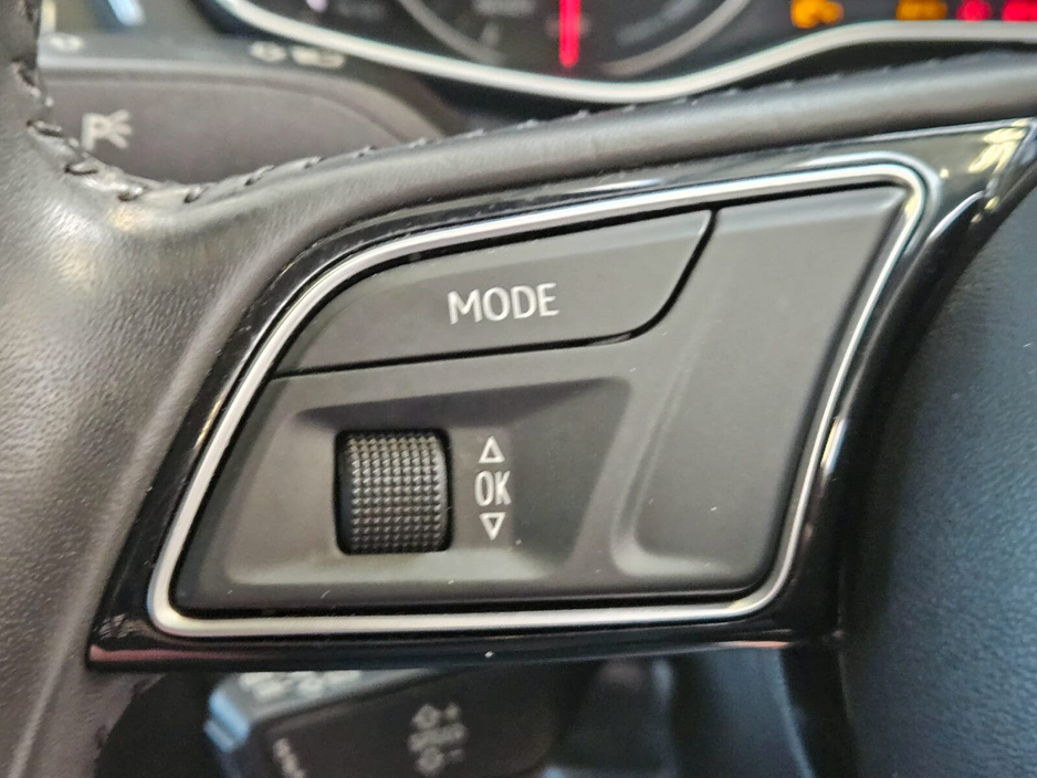 2017 Audi A4 - image 8