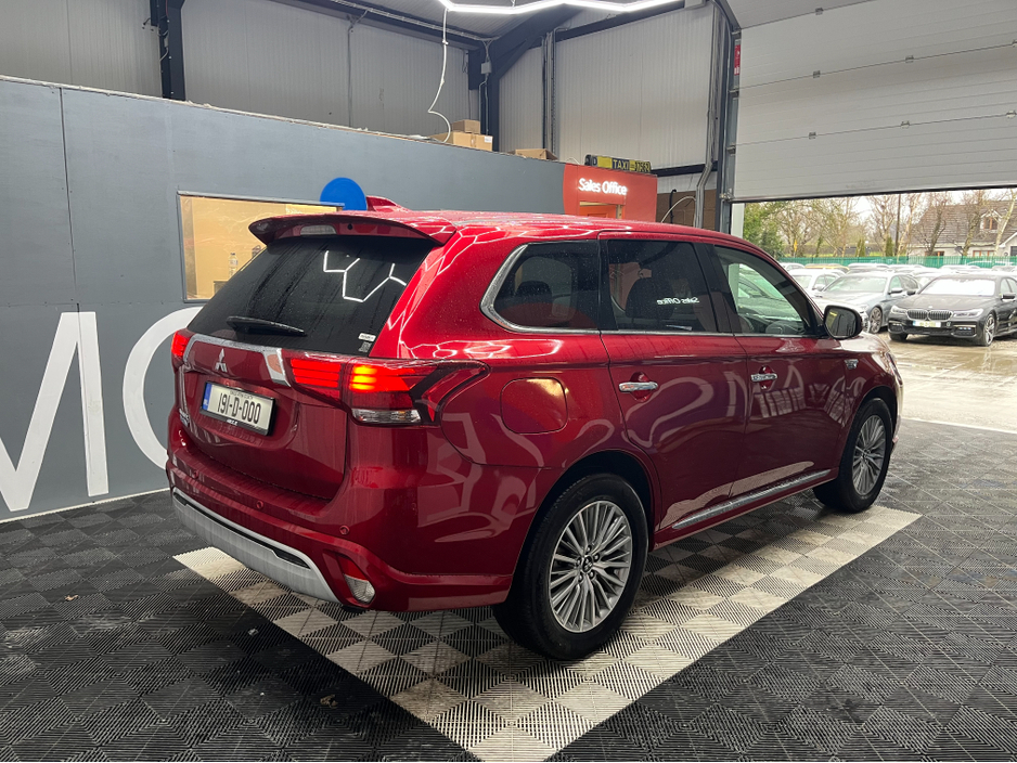2019 Mitsubishi Outlander €22950 2019 MITSUBISHI OUTLANDER PHEV G PLUS PACKAGE 2.4 AUTOMATIC / CRUISE CONTROL / 360° PARKING CAMERA / ELECTRIC HEATED SEATS / HEATED STEERING WHEEL / PADDLE SHIFTERS €22,950