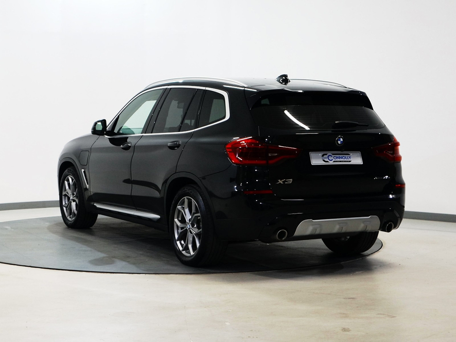 2021 BMW X3 *40* XDRIVE30E XLINE AUTO €31,800