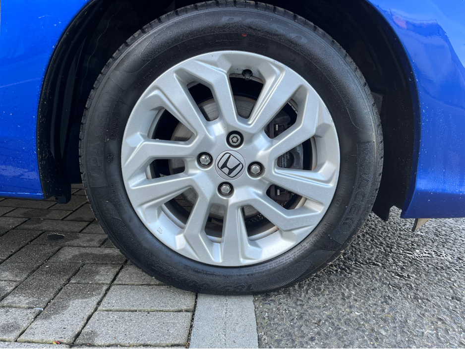 2018 Honda Jazz - image 19