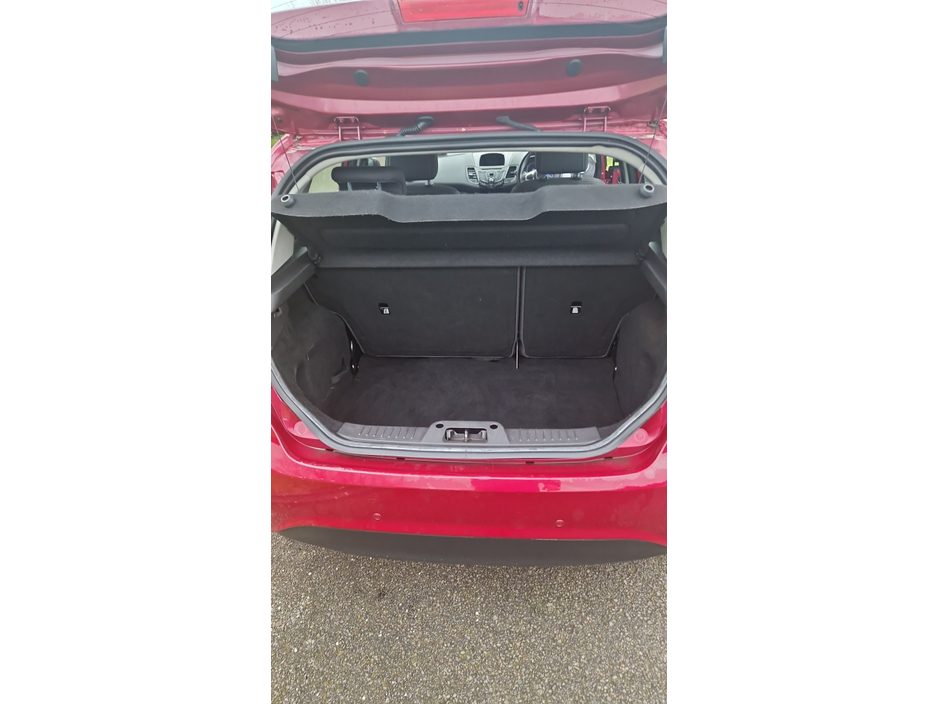 2013 Ford Fiesta 1.25 ZETEC 82PS 5DR ARGENTO €6,250