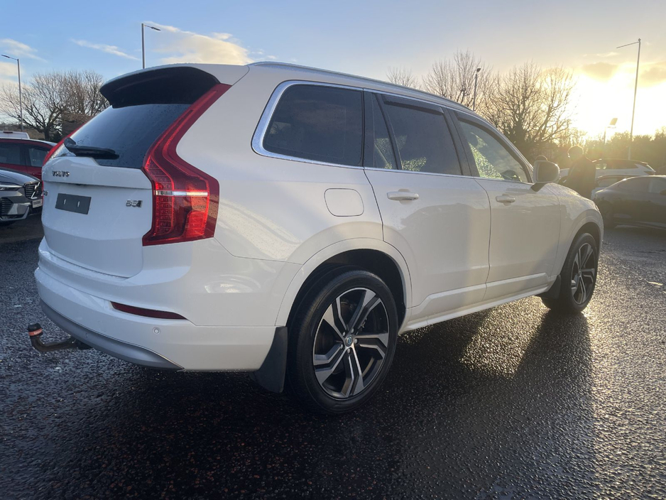 2021 Volvo XC90 Momentum