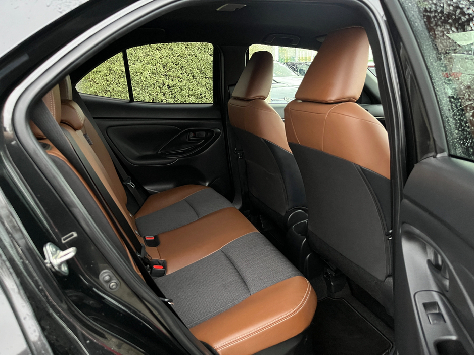 2023 Toyota Yaris Cross Z ADVENTURE HYBRID AUTOMATIC 1.5 PETROL //HEATED SEATS AND STEERING WHEEL//REVERSE CAMERA//ADAPTIVE CRUISE CONTROL// €28,950