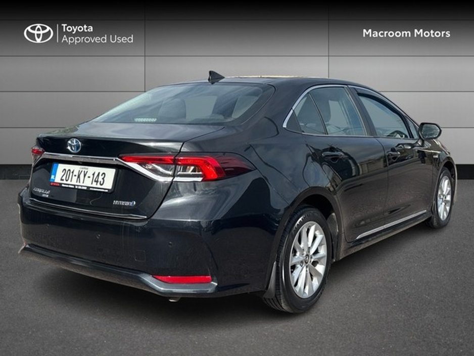 2020 Toyota Corolla - image 2